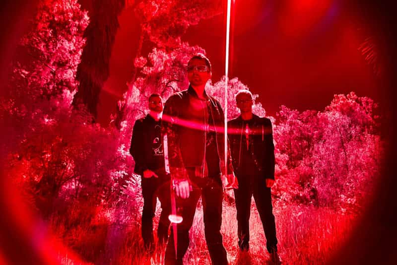 Empat Single Sudah Rilis. Muse Buktikan “The Wow! Signal” Bukan Album Sembarangan.