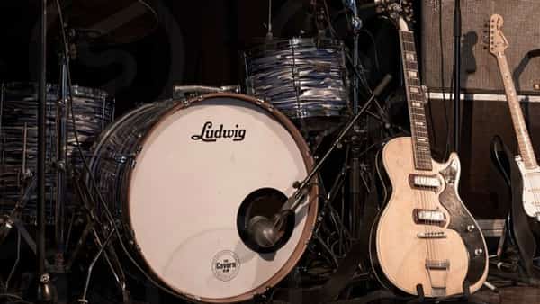 15 Top Trio Band Terbaik versi Milosmiles.