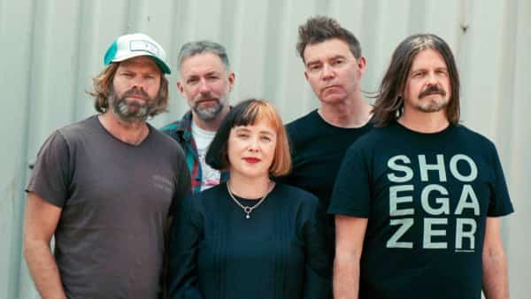 Slowdive resmi tampil di Joyland Sessions 2026
