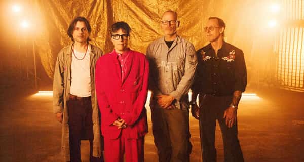 Weezer Umumkan “The Gold Album” dengan Merilis Single Baru bersama Wednesday.